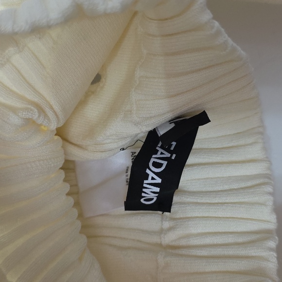 ANDREĀDAMO Off-White Ribbed Pants - Picture 12 of 12